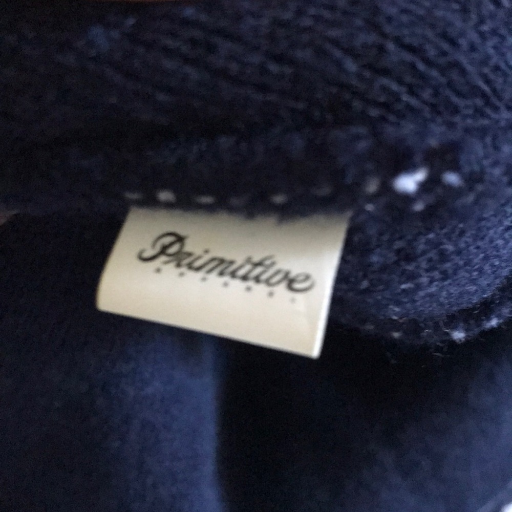 Winter hat - Picture 2 of 2